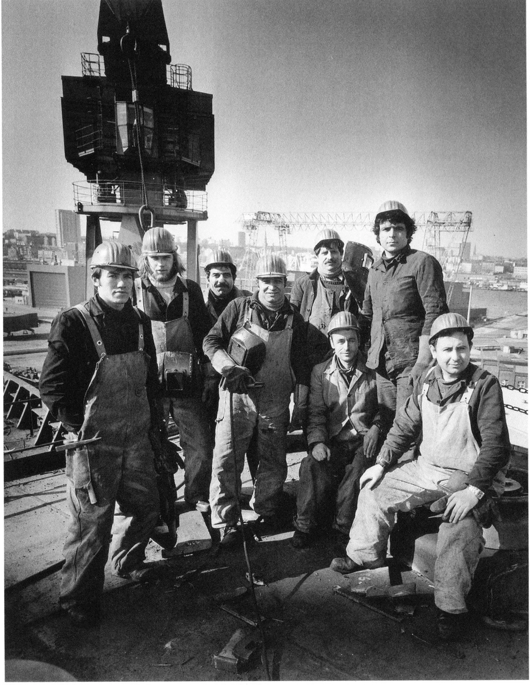 Joachim Giesel, Dock workers, Hamburg, 1978.